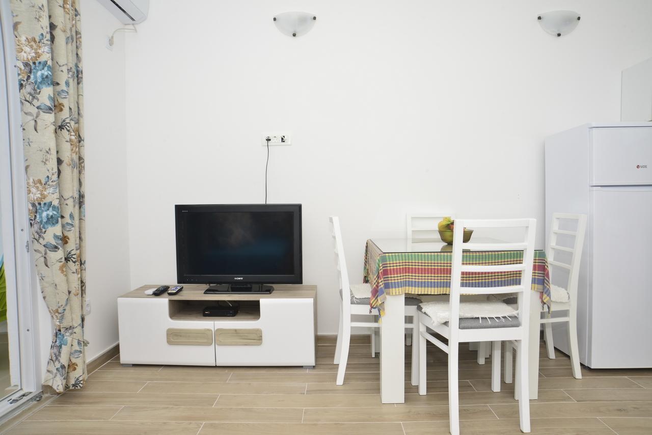 Apartmani M&E Bjelila المظهر الخارجي الصورة